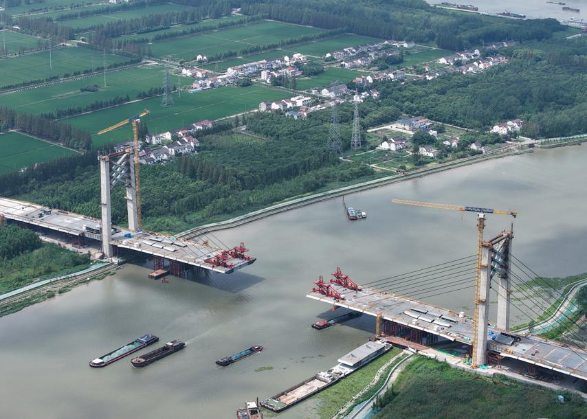 黃浦江上首座懸索橋 9月主橋合龍