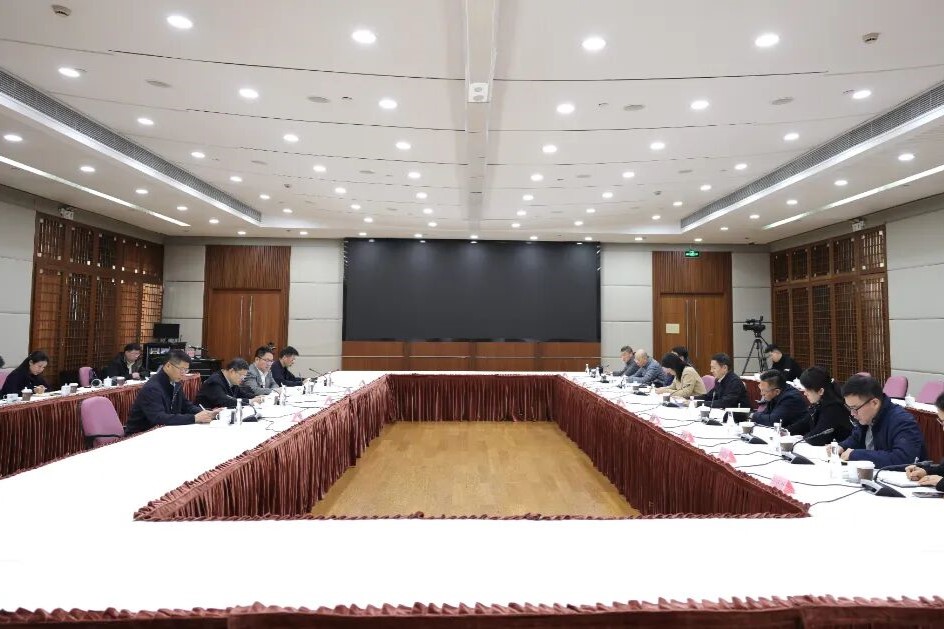 1217_141017_498.jpg 1217_141017_498.jpg