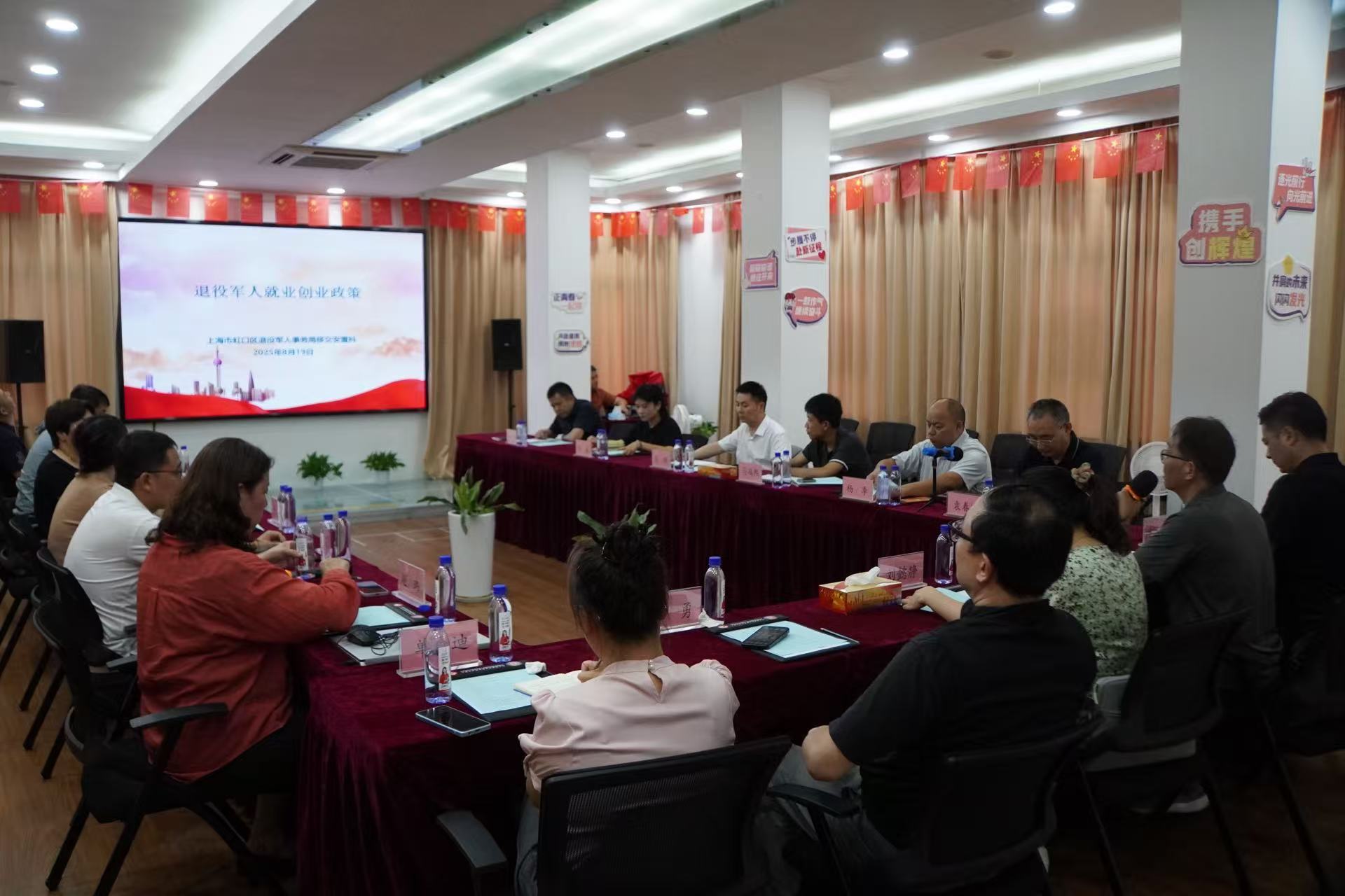 02826fcf43fae0d1e802cd53f8e125c9.jpg 02826fcf43fae0d1e802cd53f8e125c9.jpg